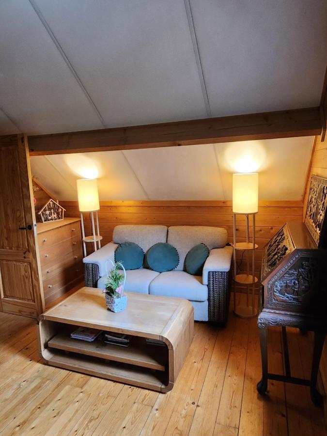 Le Chalet Du Cerf - Chambre D'Hote Somme-Leuze Екстер'єр фото